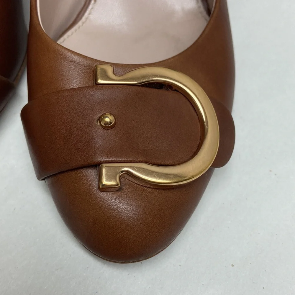 Salvatore Ferragamo horse bit like buckle shoes size 7 - Picture 2 of 9